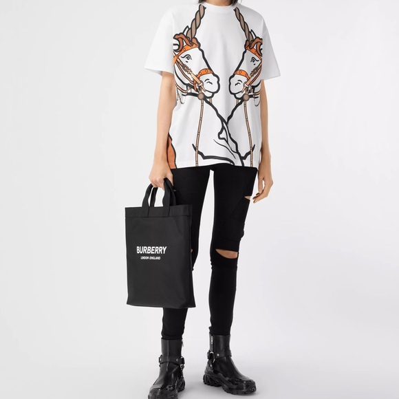Burberry Unicorn Print Oversized Tshirt - Picture 2 of 3